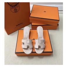 에르메스 올수공 오아시스 슬리퍼 샌들 스위프트 43